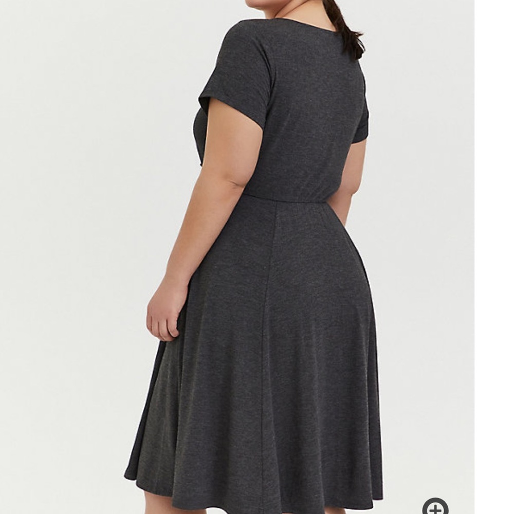 Dress - Picture 2 of 5